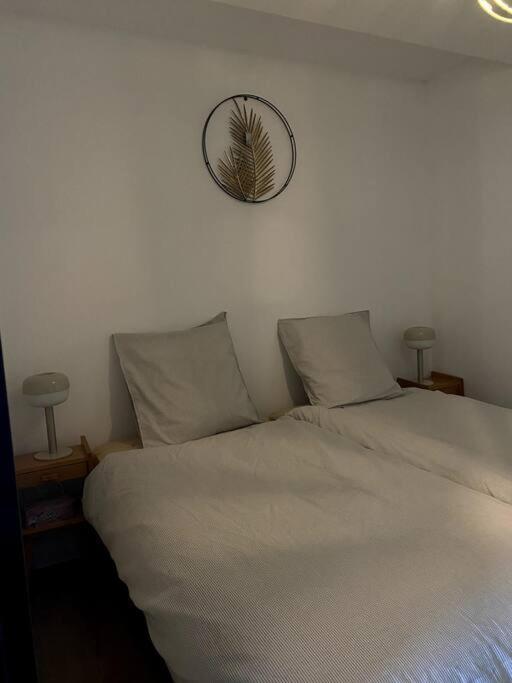 Entre Ville Et Campagne Appartement Cosy Avec Parking Et Terrasse Wood Coutiches 外观 照片
